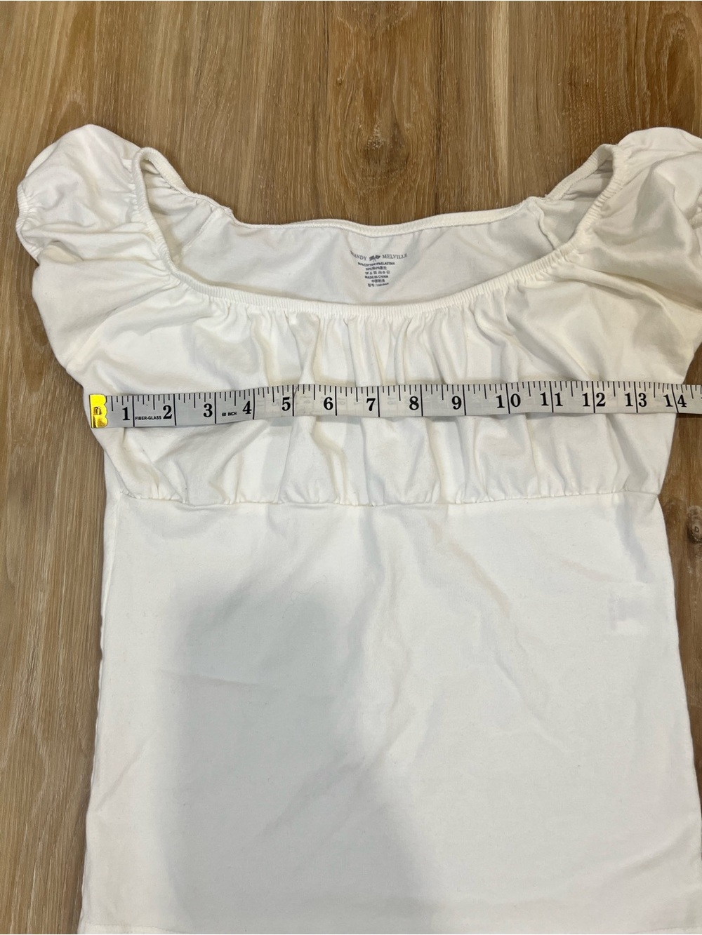 Brandy Melville White Women’s Puff Sleeve Scoop Neck Top - Picture 5 of 5